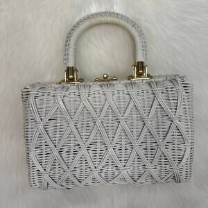 Vintage 1960’s Plastic White Wicker Hinged Purse Handbag